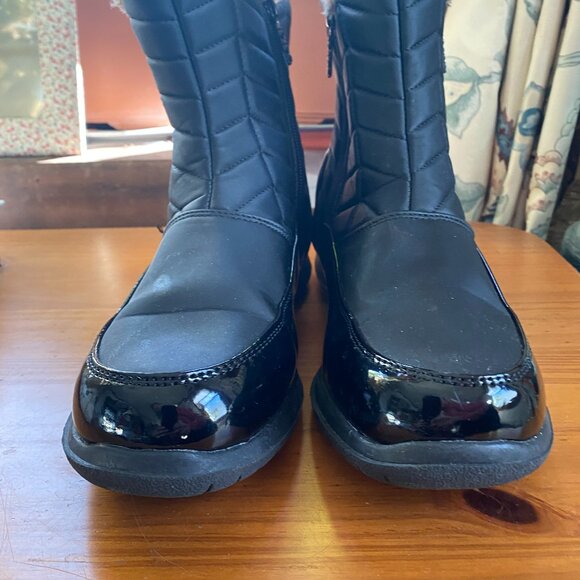 TOTES WATERPROOF LINED, SIDE-ZIP BOOTS SZ 9 - Picture 6 of 8